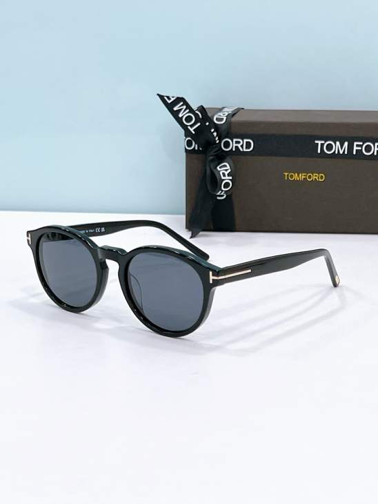 Picture of Tom Ford Sunglasses _SKUfw80537891fw